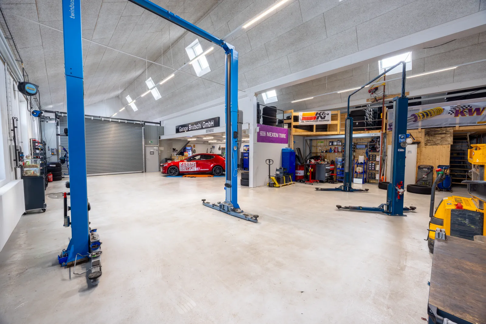 Motorhauben-Folierung Close-up